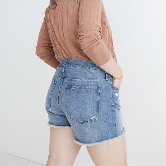 Madewell Relaxed Denim Shorts - Picture 4 of 5